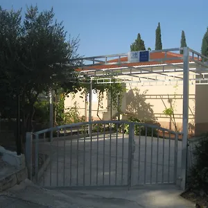 apartments-radic-trogir.splithotels.org/